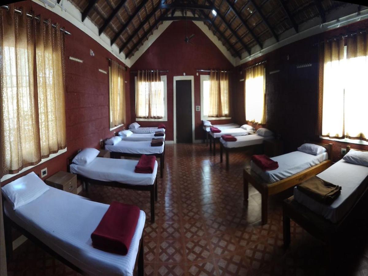 Cs County Resort Sakleshpur Esterno foto