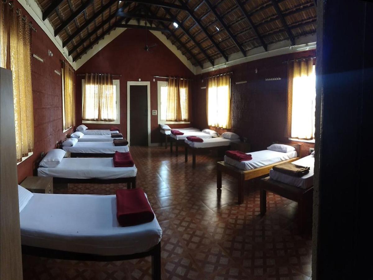 Cs County Resort Sakleshpur Esterno foto
