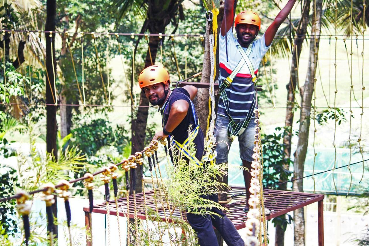 Cs County Resort Sakleshpur Esterno foto