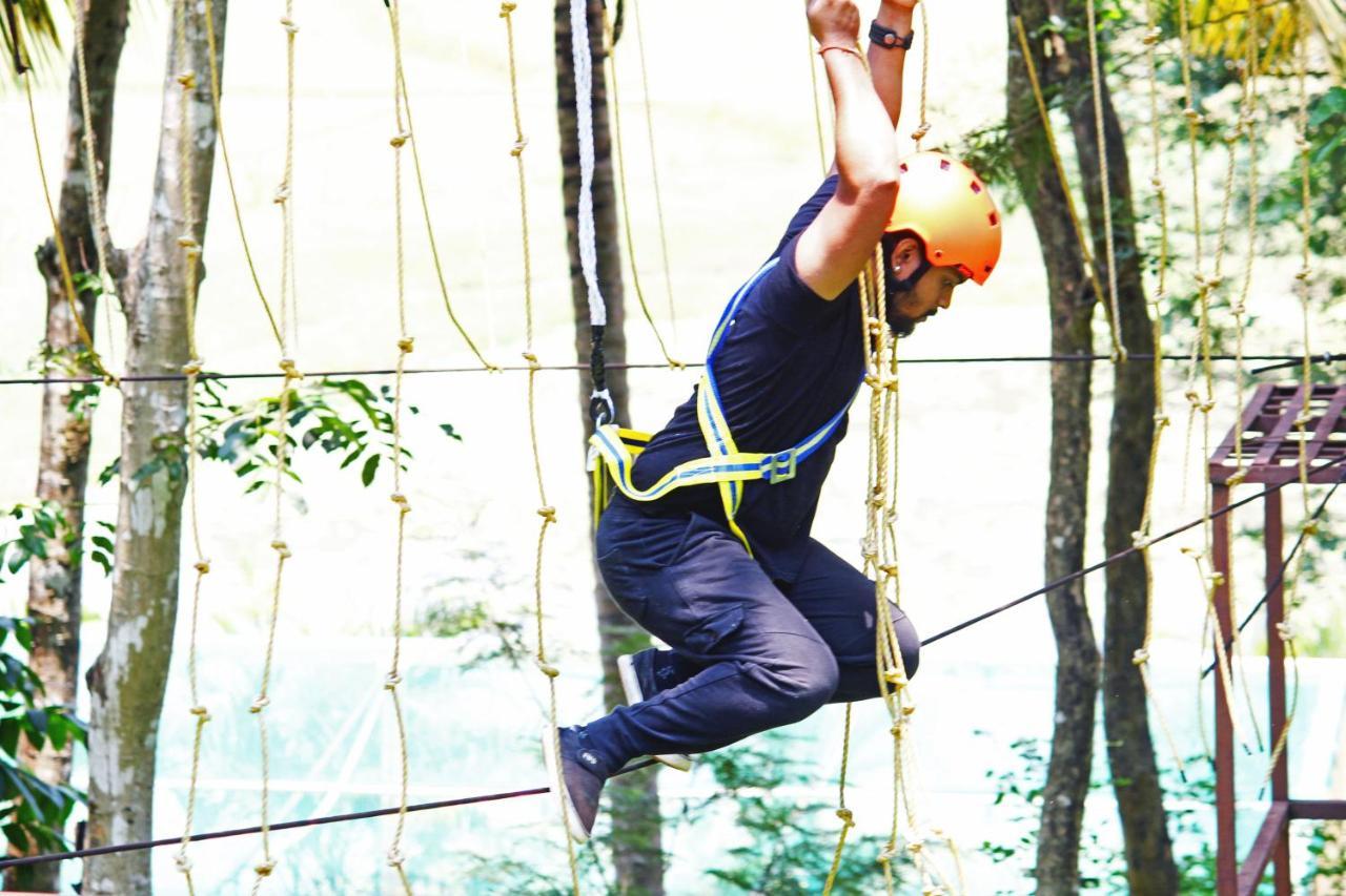 Cs County Resort Sakleshpur Esterno foto
