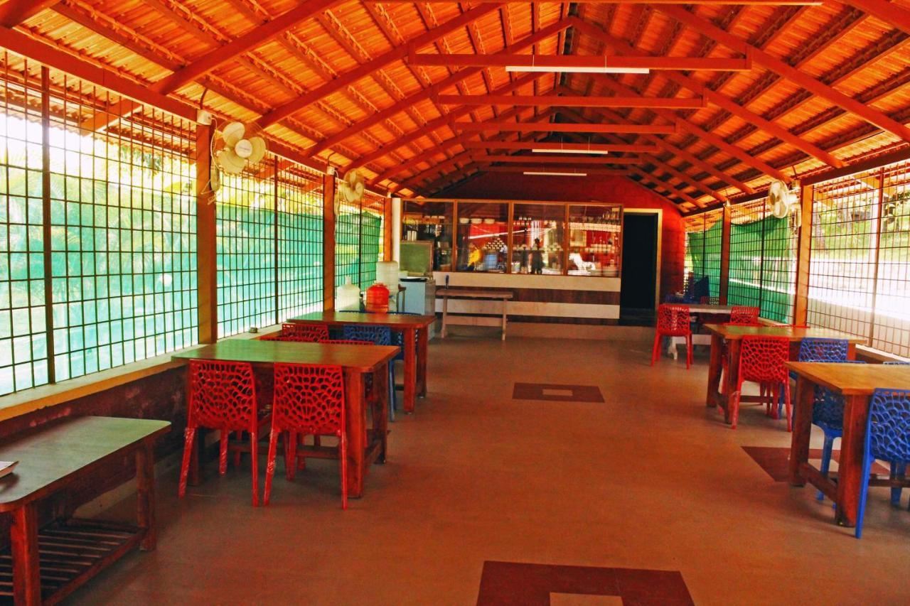 Cs County Resort Sakleshpur Esterno foto
