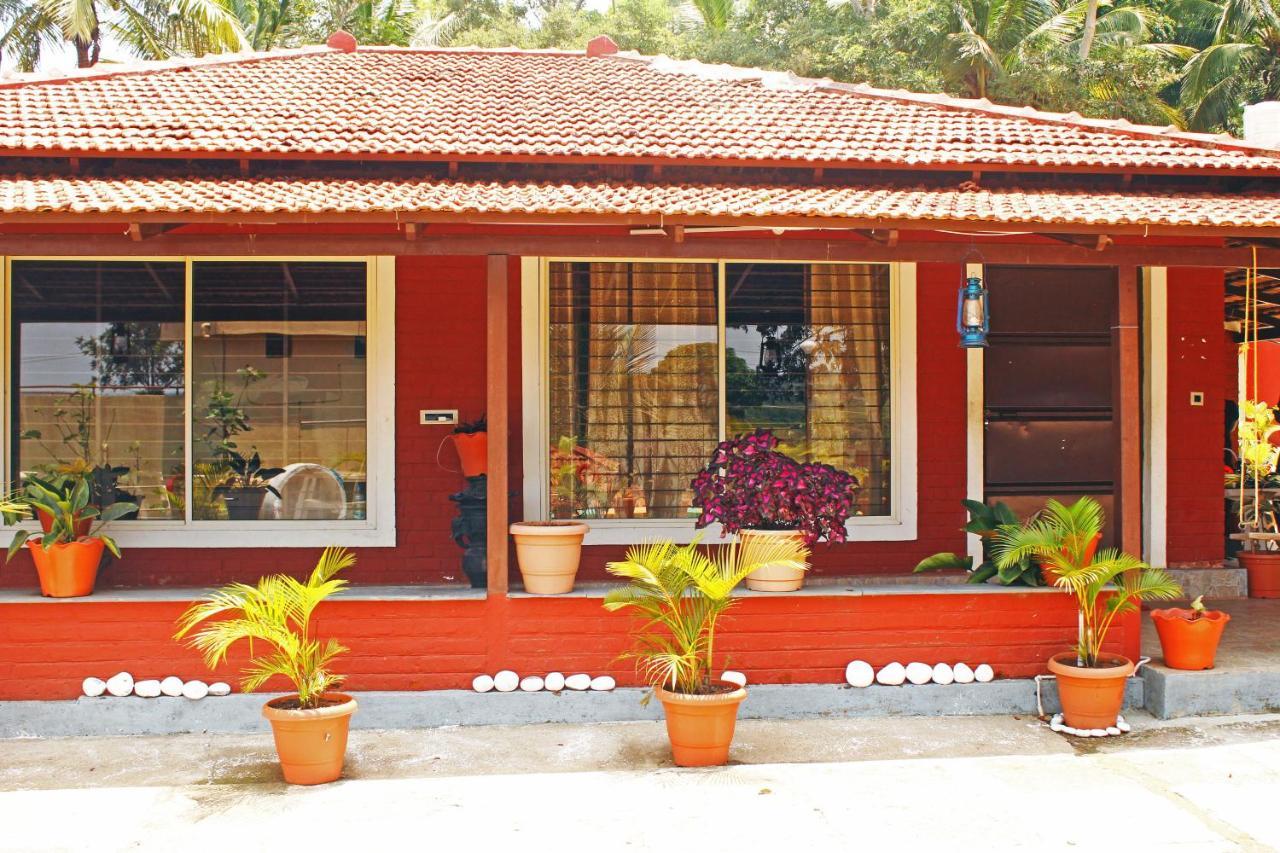 Cs County Resort Sakleshpur Esterno foto