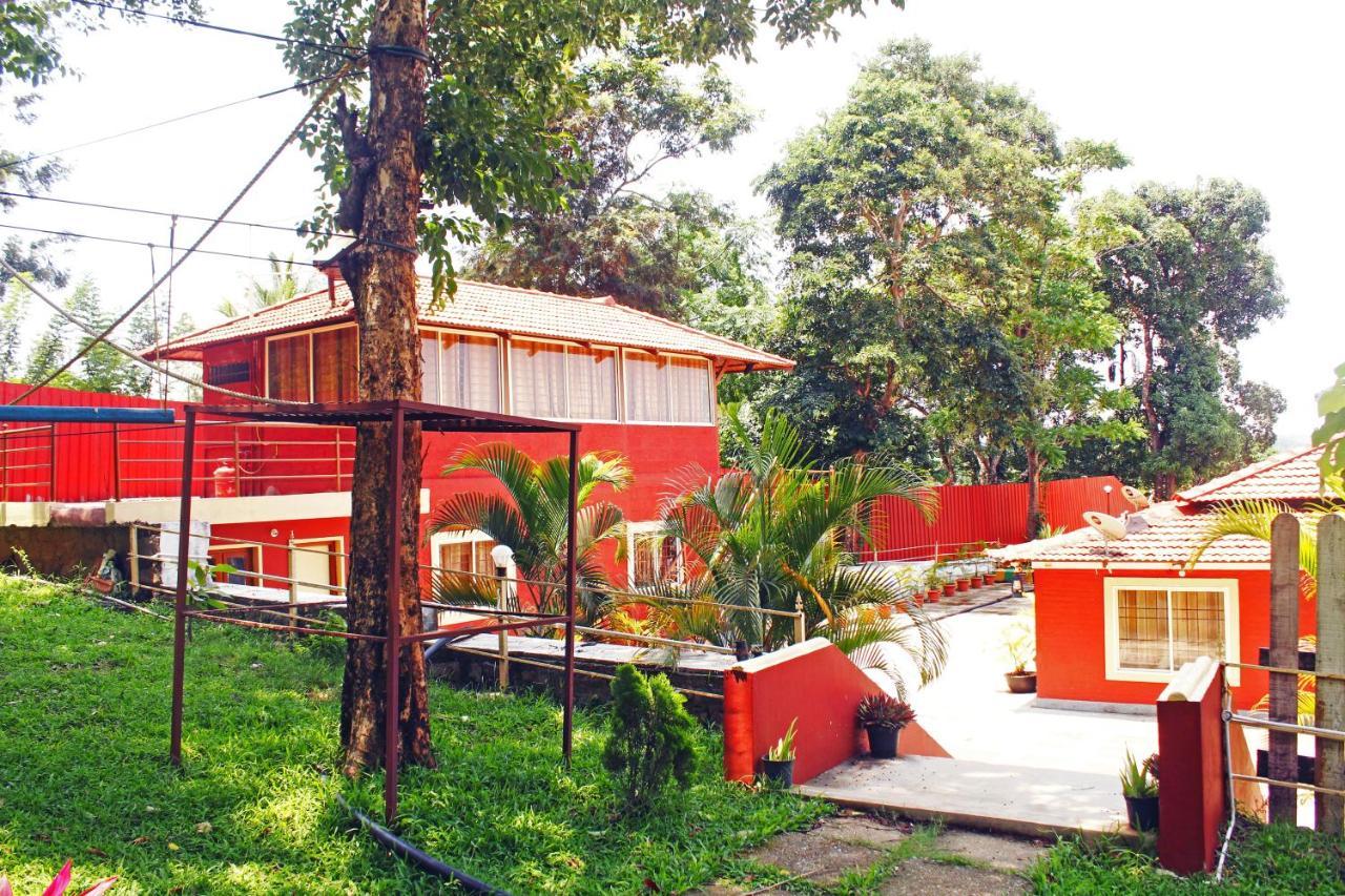 Cs County Resort Sakleshpur Esterno foto